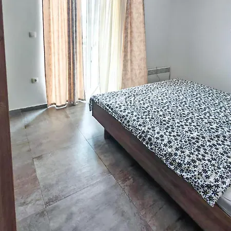 Apartman Beautiful Apartment In Lumbarda With Wifi