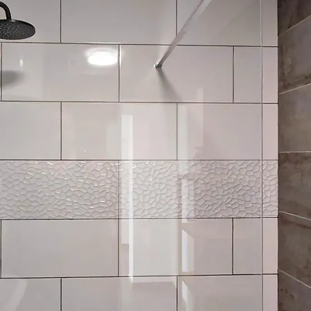 2 Bedroom Gorgeous In Lumbarda 科尔丘拉