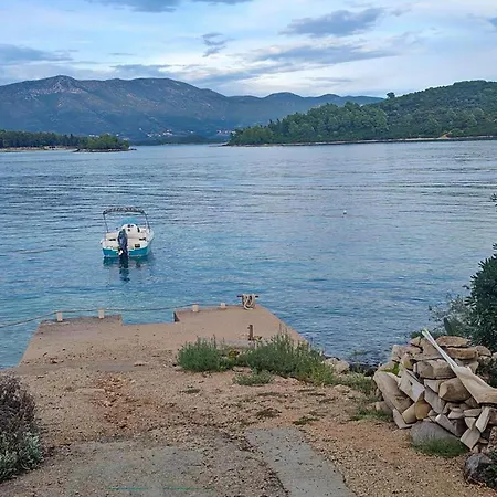 Beautiful Apartment In Lumbarda With Wifi Apartament Korčula